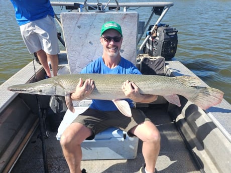 Alligator Gar Fishing in Livingston, Texas