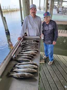 Speckled Trout / Spotted Seatrout fishing in San Leon, Texas