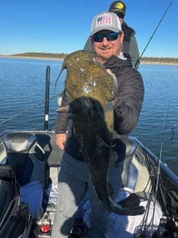 Flathead Catfish Fishing in Alba, Texas