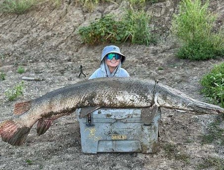 Alligator Gar Fishing in Dallas, Texas