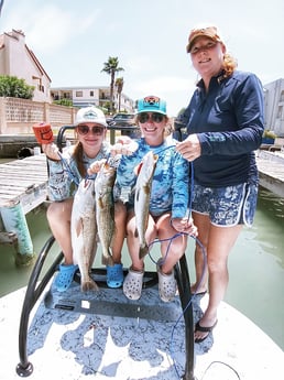 Redfish, Speckled Trout / Spotted Seatrout Fishing in Rio Hondo, Texas