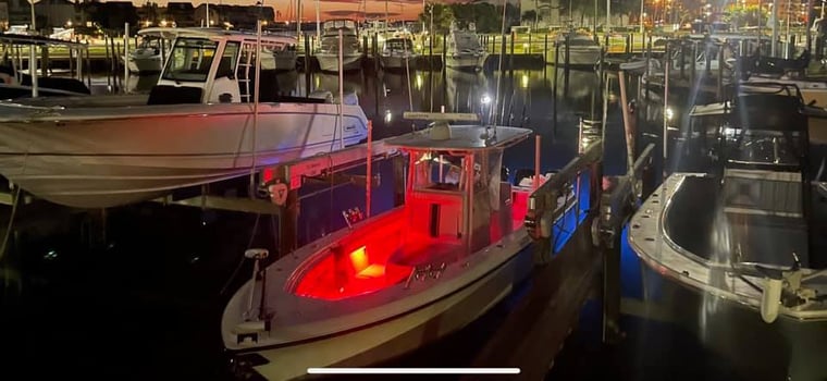 Boat photo for Middle Grounds - 35’ Contender