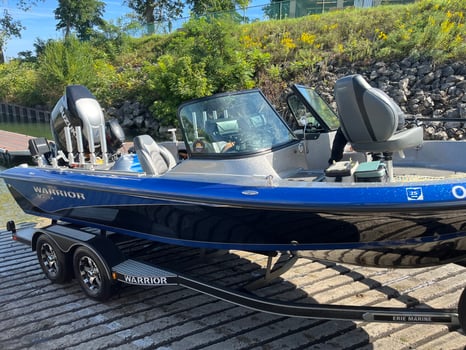 Boat photo for Trophy Walleye Night Bite (Oct-Dec)