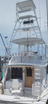 Boat photo for Hogfish Trip - 48’ Sportfish Yacht