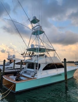 Boat photo for Bimini VIPs - 2 Days 61’ Viking