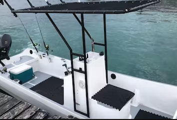 Boat photo for Cancun Inshore Trip - 25' Argos