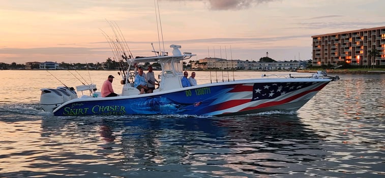 Boat photo for 8Hr Offshore Grouper - Best in FL