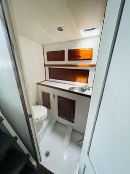 Boat photo for 4-Night, 3-Day Luxury Sportfishing