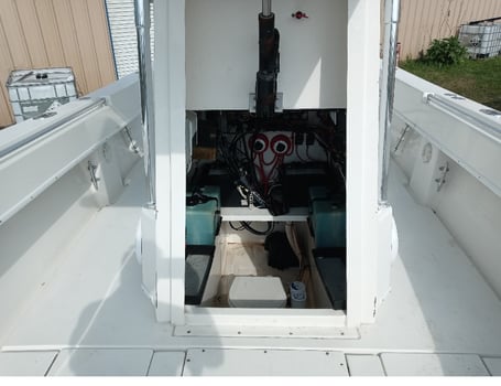 Boat photo for Halfday PM 33’ Contender: Deep Sea