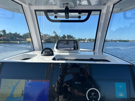 Boat photo for Jupiter ledge or Stuart push button