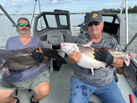 Boat photo for Tennessee River Catfishing