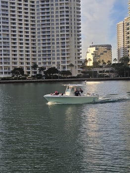 Boat photo for Miami sport fishing 🎣