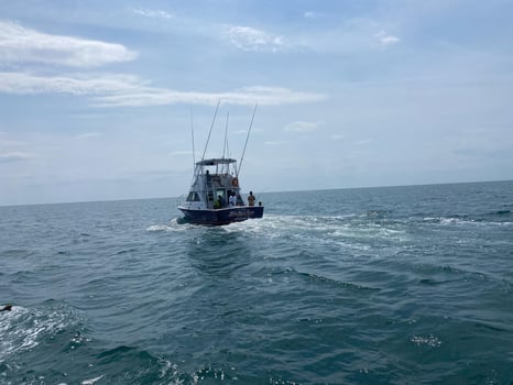 Boat photo for Nearshore Trolling Trip 