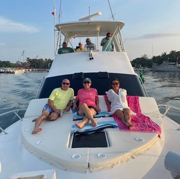 Boat photo for Ultimate 40 Ft Luxury Sportfisher 