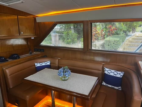 Boat photo for Pompano Beach Yacht Cruise 