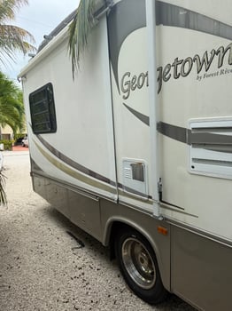 Lodge photo for Iguana Hunt 