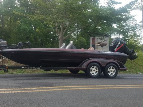 Boat photo for Coosa River Crappie Fishing Trip