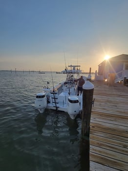 Boat photo for 6-10 Hour Trip – Offshore