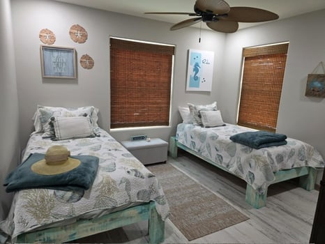 Lodge photo for SANDHILL CRANE