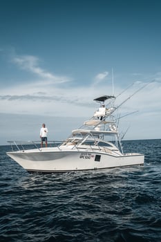 Boat photo for Inshore-to-Offshore Adventure 35ft
