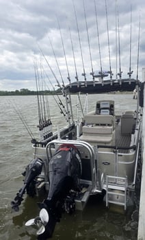 Boat photo for 5HR LAKE ERIE WALLEYE FISHING