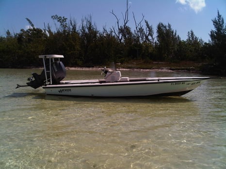 Boat photo for Cancun Light Tackle And Fly Fishing