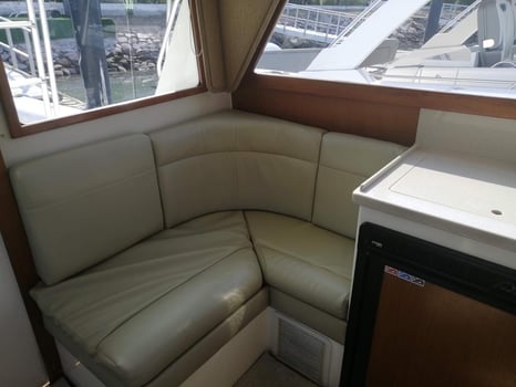 Boat photo for 4-6 Hr Luxury Fishing NV 