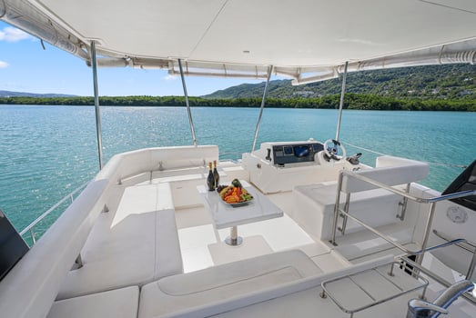 Boat photo for Half Day Luxury Yacht Experience