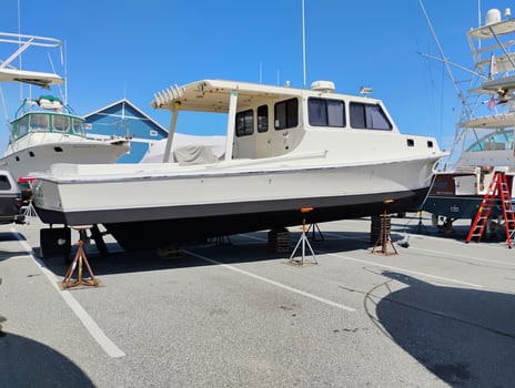 Boat photo for 3-6 Hr – Boat Charter