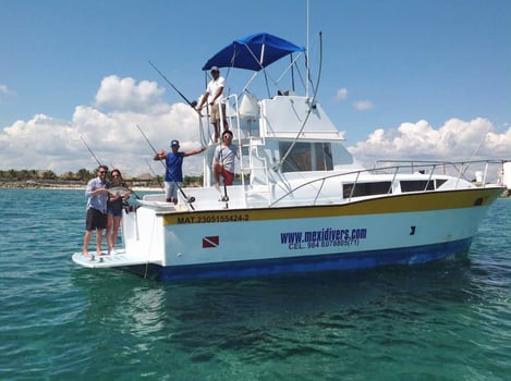 Boat photo for Tulum Trophy Hunt