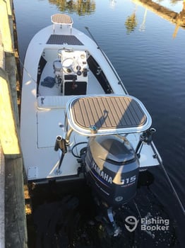 Boat photo for Bay Fishing - 22' Pathfinder