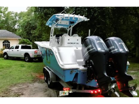 Boat photo for 6-8 Hour Offshore - 28' Seafox