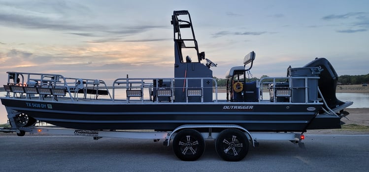Boat photo for Texas Bowfishing Bonanza