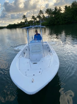 Boat photo for Epic Islamorada Inshore