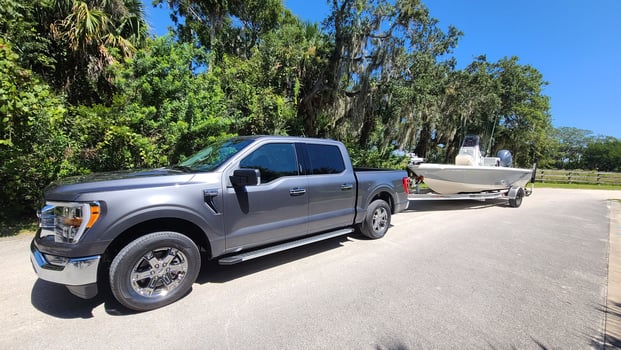 Boat photo for New Smyrna / Daytona Beach Tarpon