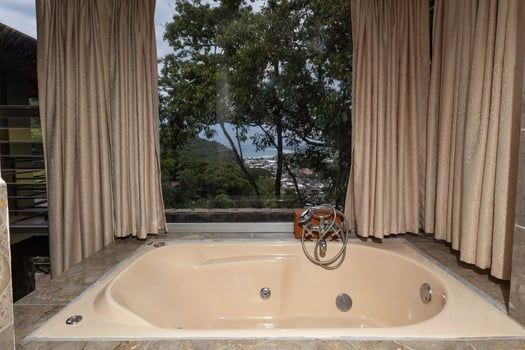 Lodge photo for 4-Night, 3-Day Luxury Sportfishing