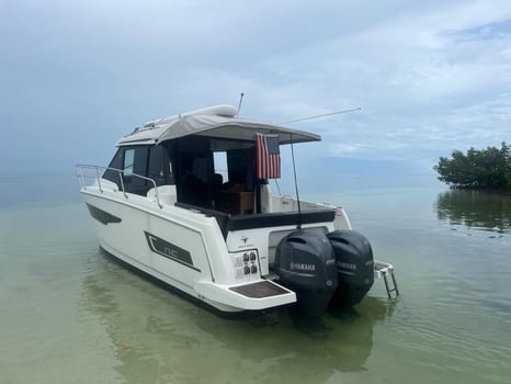 Boat photo for Private Patch Reef & Flats Fishing