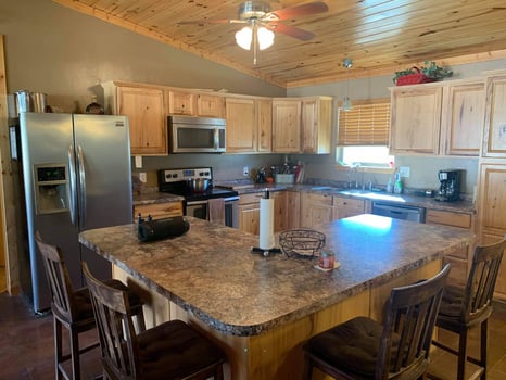 Lodge photo for Ozuna Texas Hog Hunts W/ Lodging