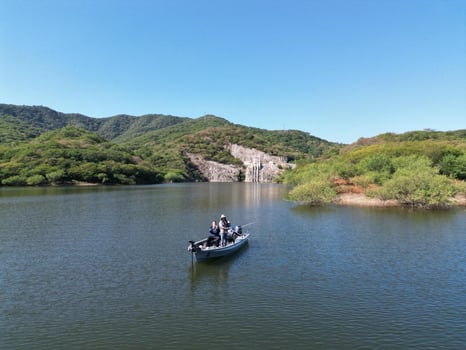 Boat photo for Bass Fishing Lake Baccarac
