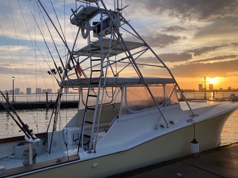 Boat photo for Early Week Special!