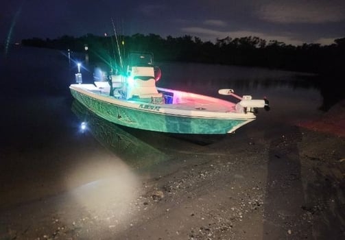 Boat photo for Spring Bite Is HOT!!!