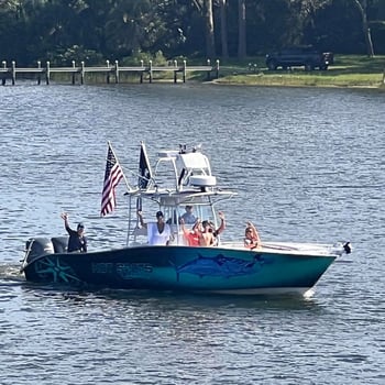 Boat photo for 6 Hour – Offshore
