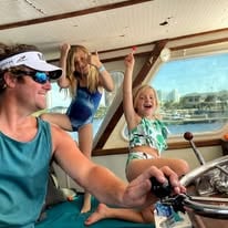 Boat photo for 10-12 Hour Bottom Fishing/Trolling