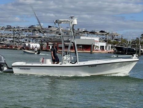 Boat photo for 5-8 Hour Trip – Tarpon