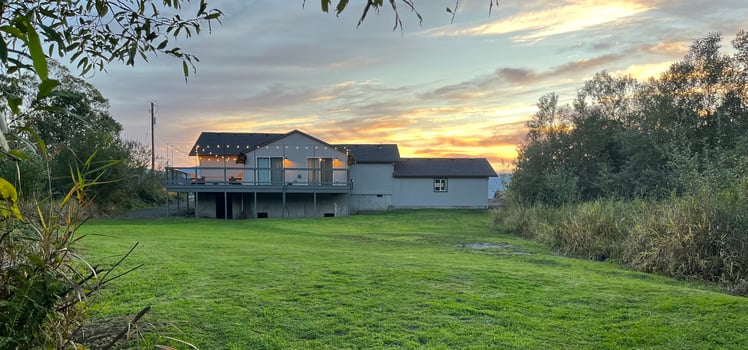 Lodge photo for Buoy 10 Salmon Fishing Trip