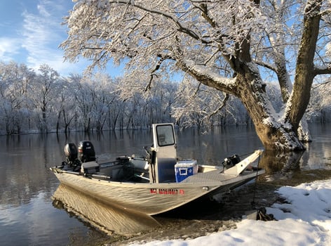 Boat photo for Smallmouth Bass Catching