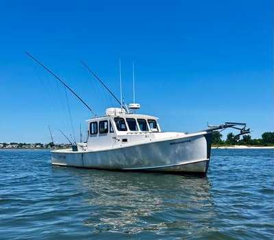 Boat photo for 8 HR Summer Flounder 