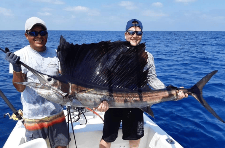 Gitana Fishing - Half Day Offshore In Playa Herradura