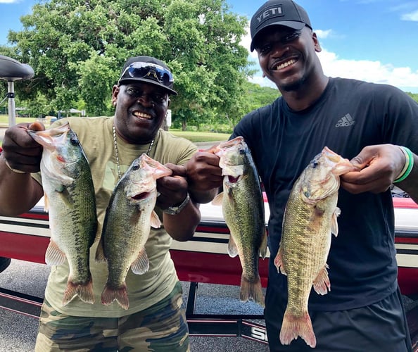 Central Texas Bass Fishing In Spicewood