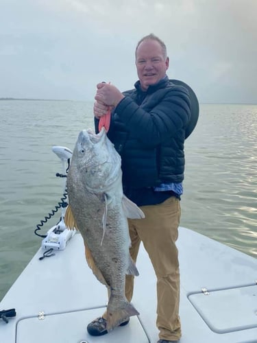 Inshore - 24’ El Pescador Cat In Port O'Connor